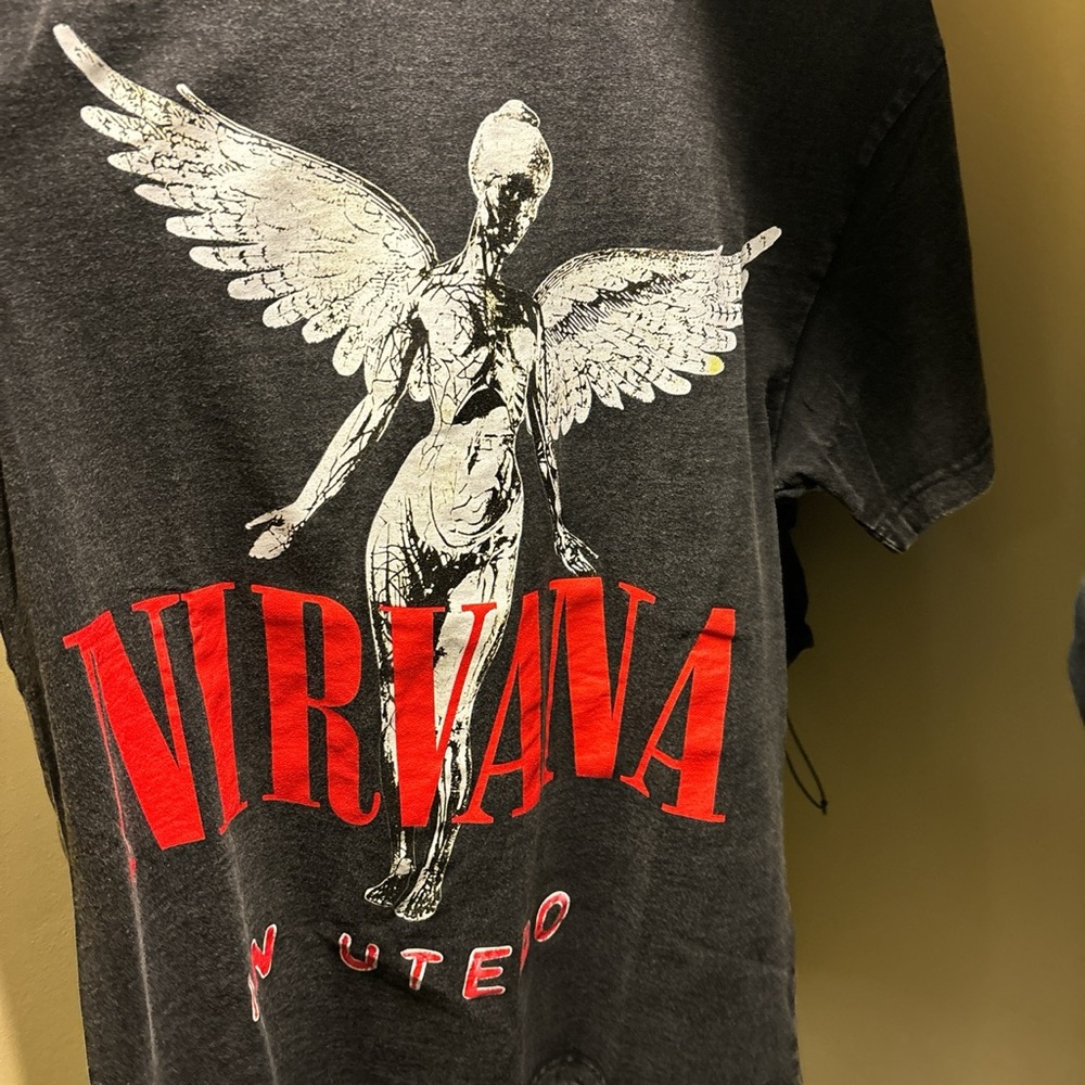 Oversized M Nirvana Shirt